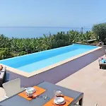 Extravagant Calheta The Designhouse 4 Bedrooms Stunning Sea Views * Arco da Calheta (Madeira)
