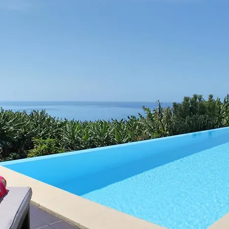 Villa Extravagant Calheta The Designhouse 4 Bedrooms Stunning Sea Views