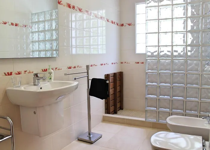 Extravagant Calheta The Designhouse 4 Bedrooms Stunning Sea Views ארקו דה קלחטה