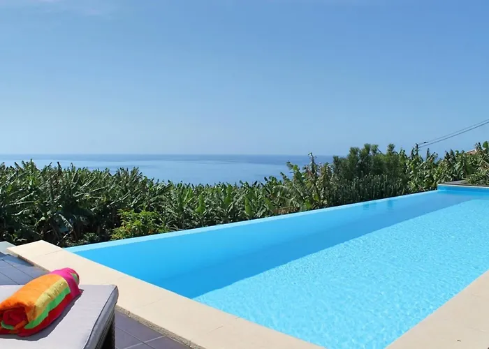 Villa Extravagant Calheta The Designhouse 4 Bedrooms Stunning Sea Views
