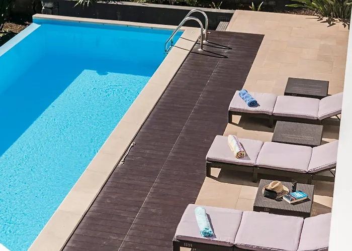 Extravagant Calheta The Designhouse 4 Bedrooms Stunning Sea Views ארקו דה קלחטה